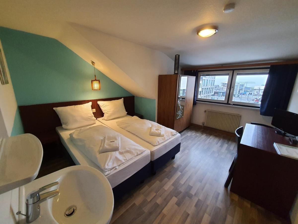 Hotel Pension Graf Konstanz Bagian luar foto